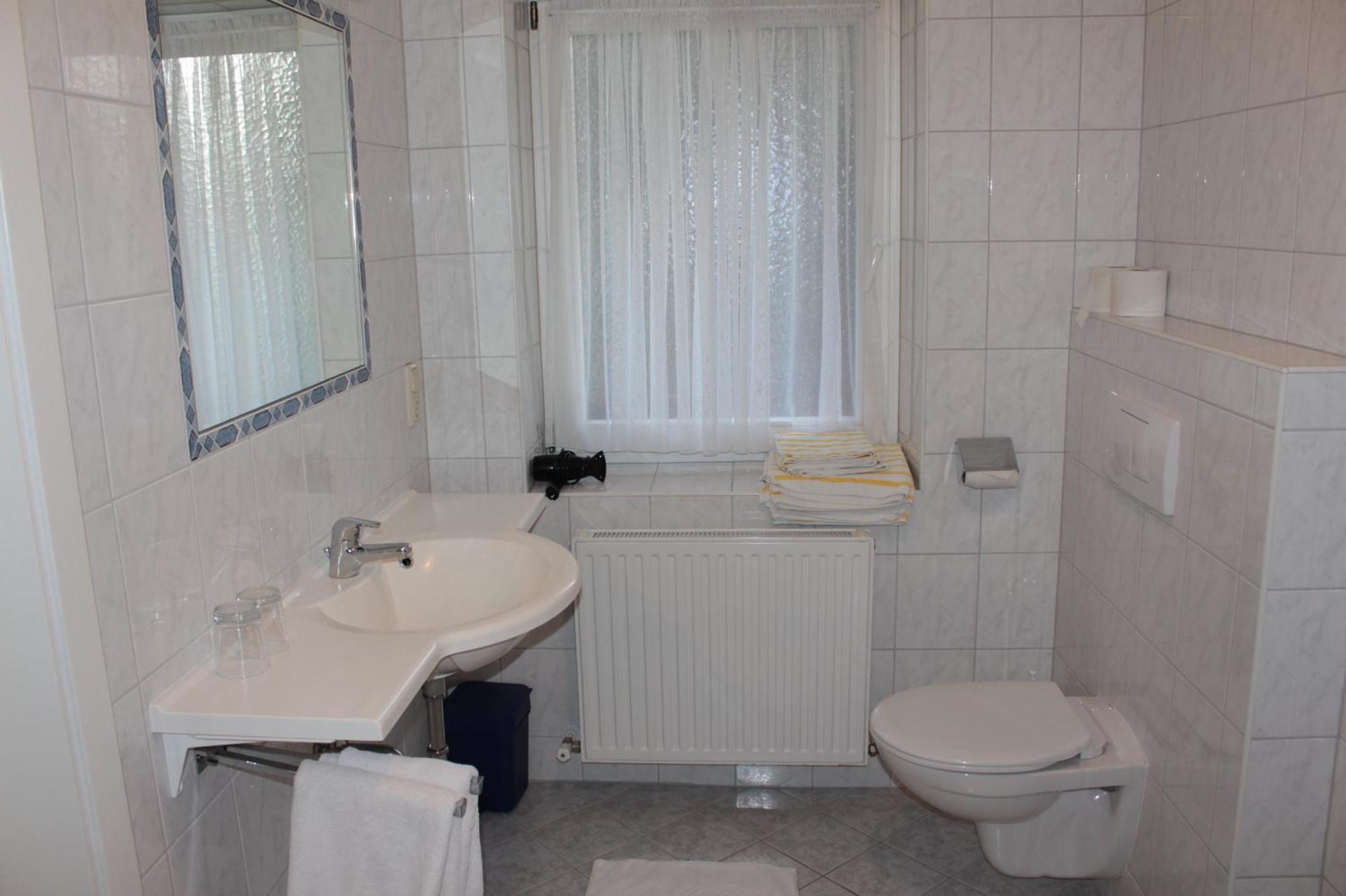 Edelweiss 3*